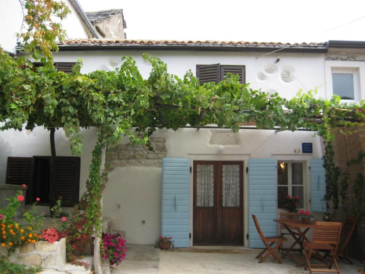 Holiday Home Trostova Kuca Pazin Chambre photo